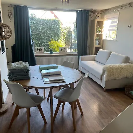 Casa vacanze Sea Breeze, Simply Enjoy *
